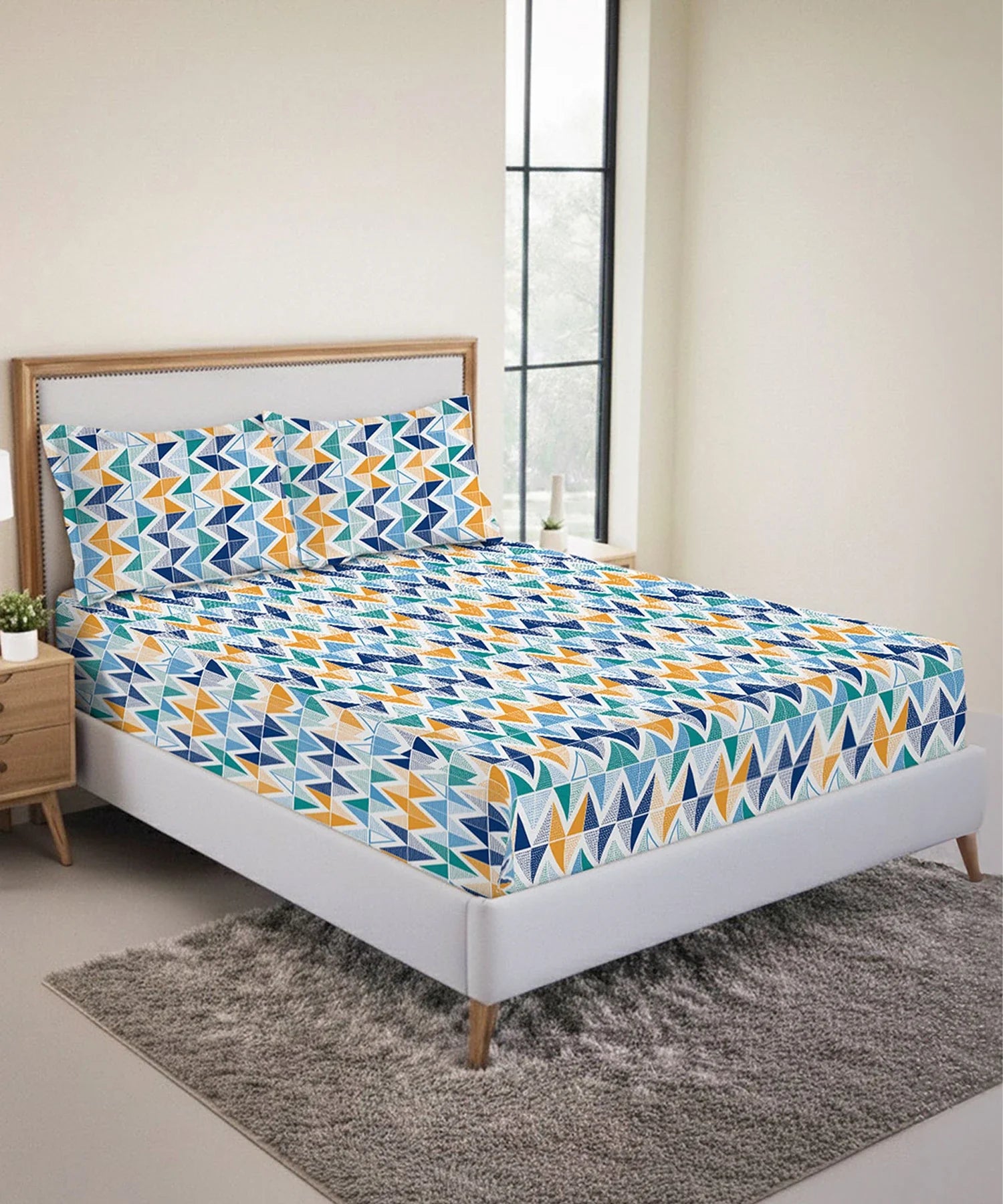 Urban Comfort King Fitted Bedsheet Set, Trippy Triangles Blue|144 TC Cotton| 2 Pillow Covers
